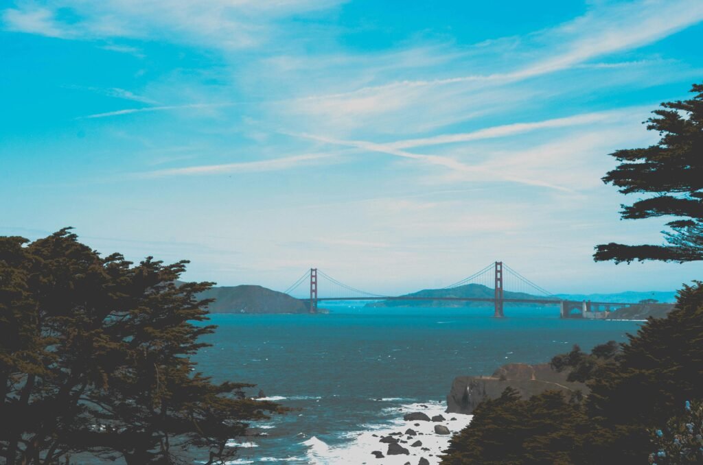 Vibrant collage illustrating diverse USA travel destinations, including cityscapes, national parks, and beaches, highlighting the best places for an American adventure in 2025.