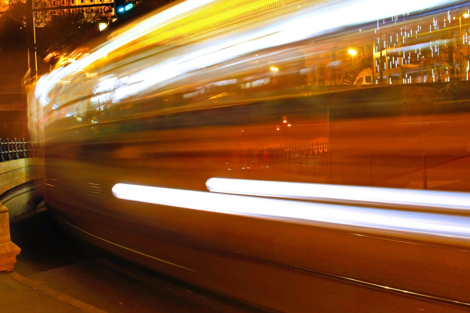 How to Fast Travel in Cyberpunk 2077: The Ultimate 2025 Guide