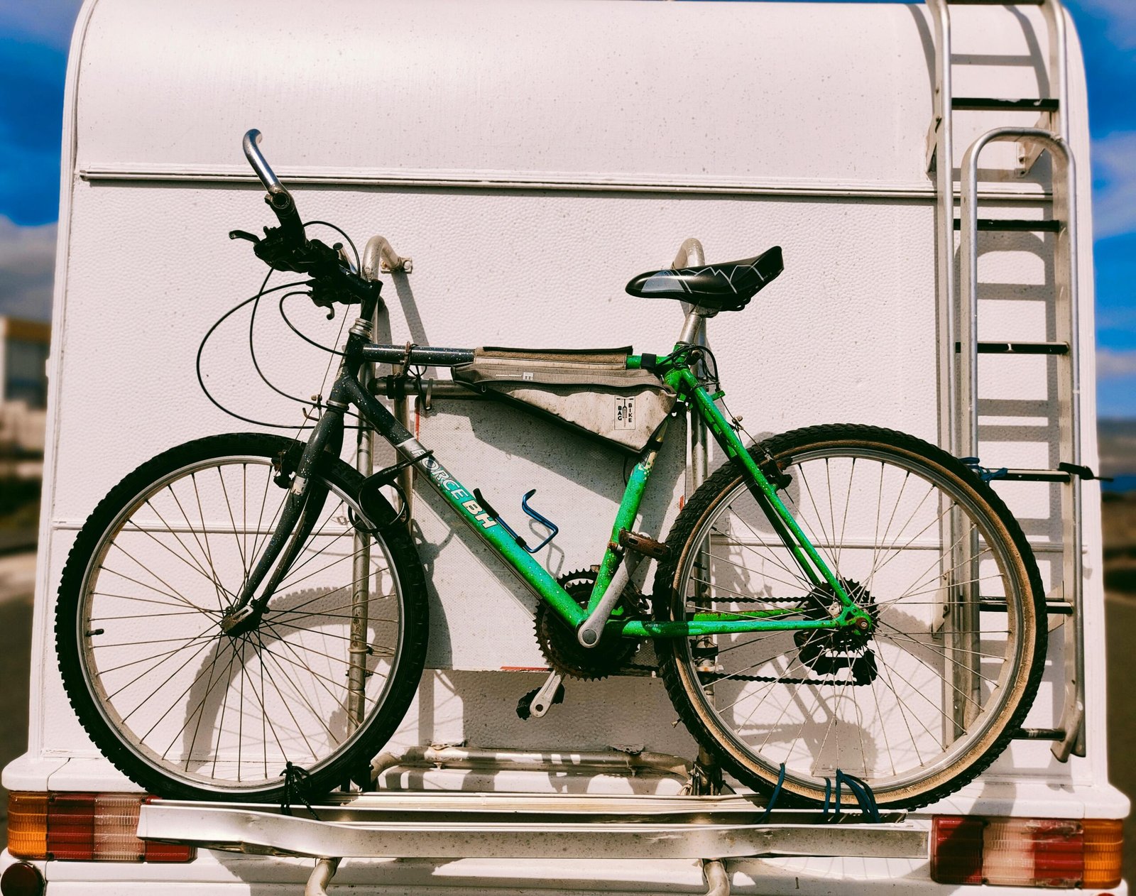 Best Travel Trailer Bike Carrier Options for 2025 | Secure Your Ride