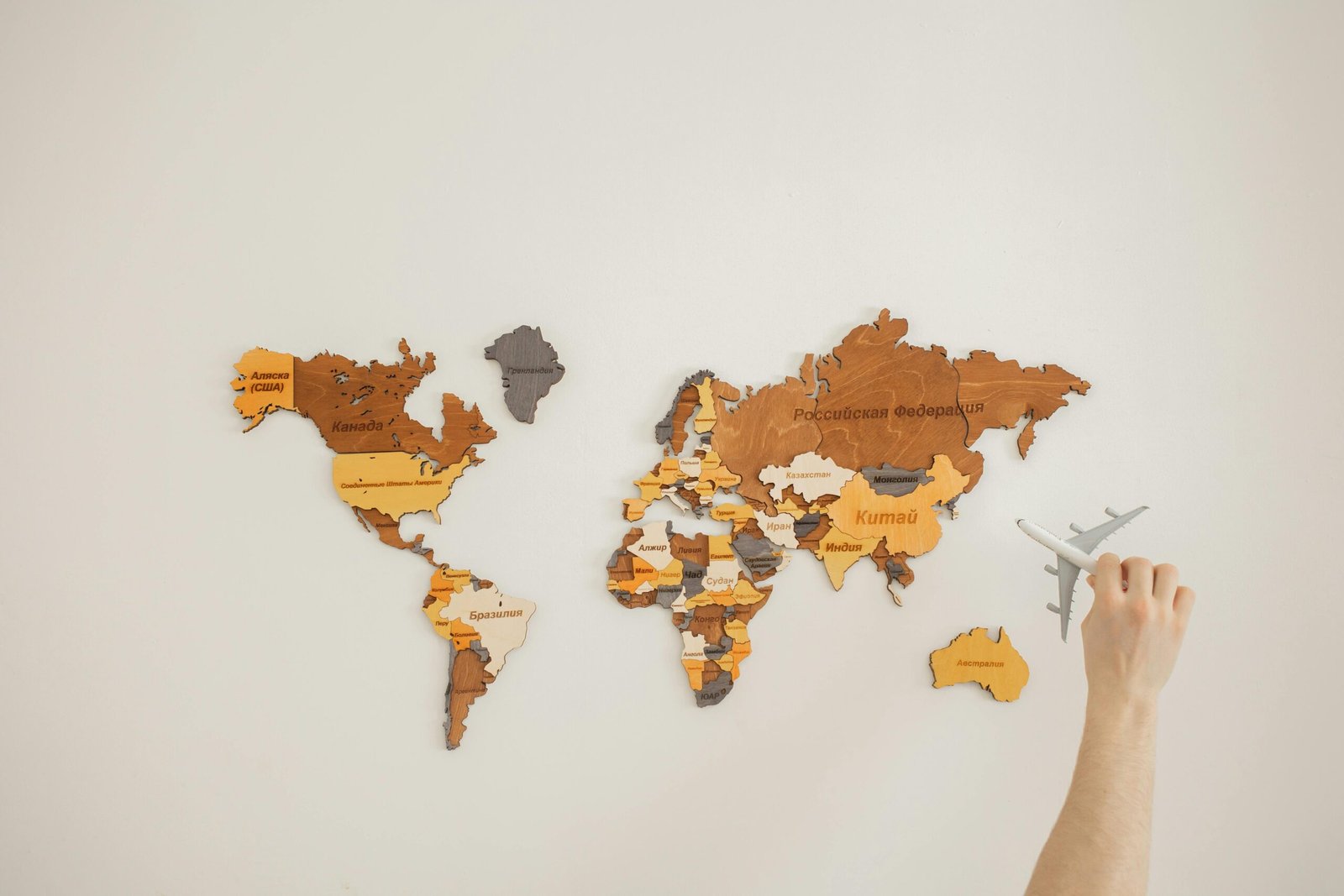 Traveller or Traveler: Understanding the Difference and Usage