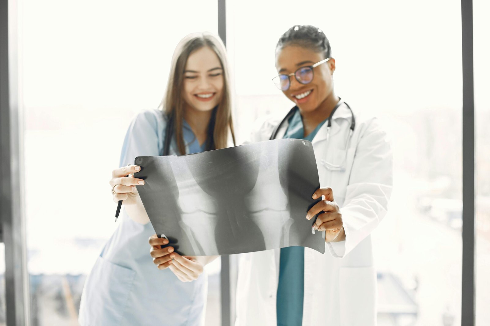 Discover Exciting Traveling Patient Care Technician Jobs in 2025