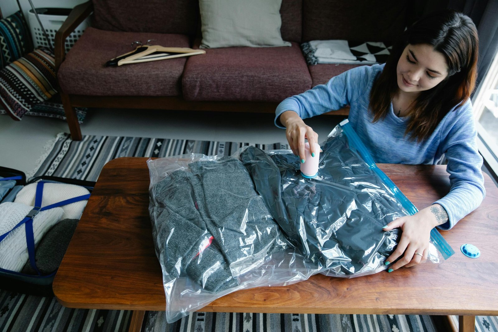 Best Vacuum Sealed Bags for Travelling: Save Space & Protect Your Gear