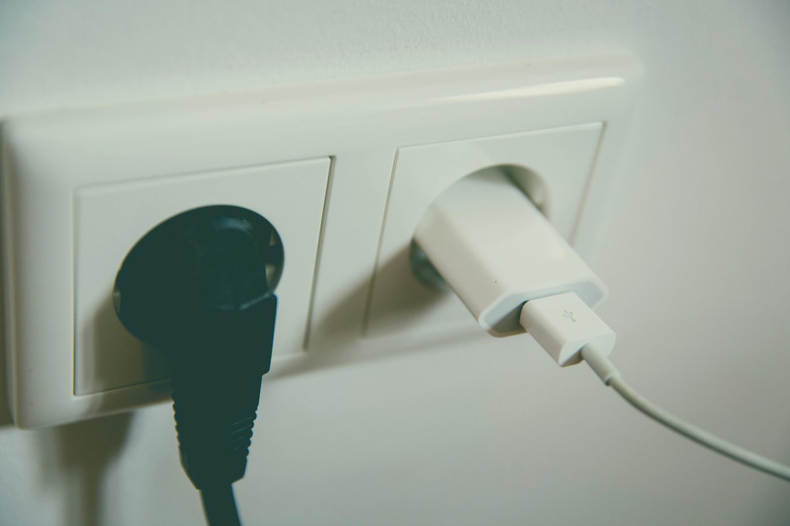 Thailand Travel Plug Adapter: Your Essential Guide for 2025