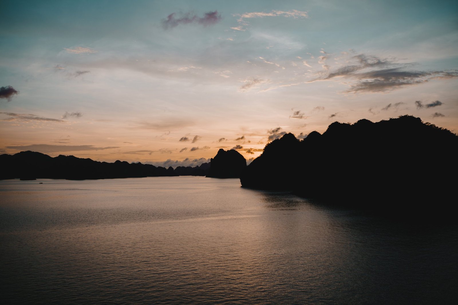 Your Ultimate Guide to a Viet Travel Tour in 2025