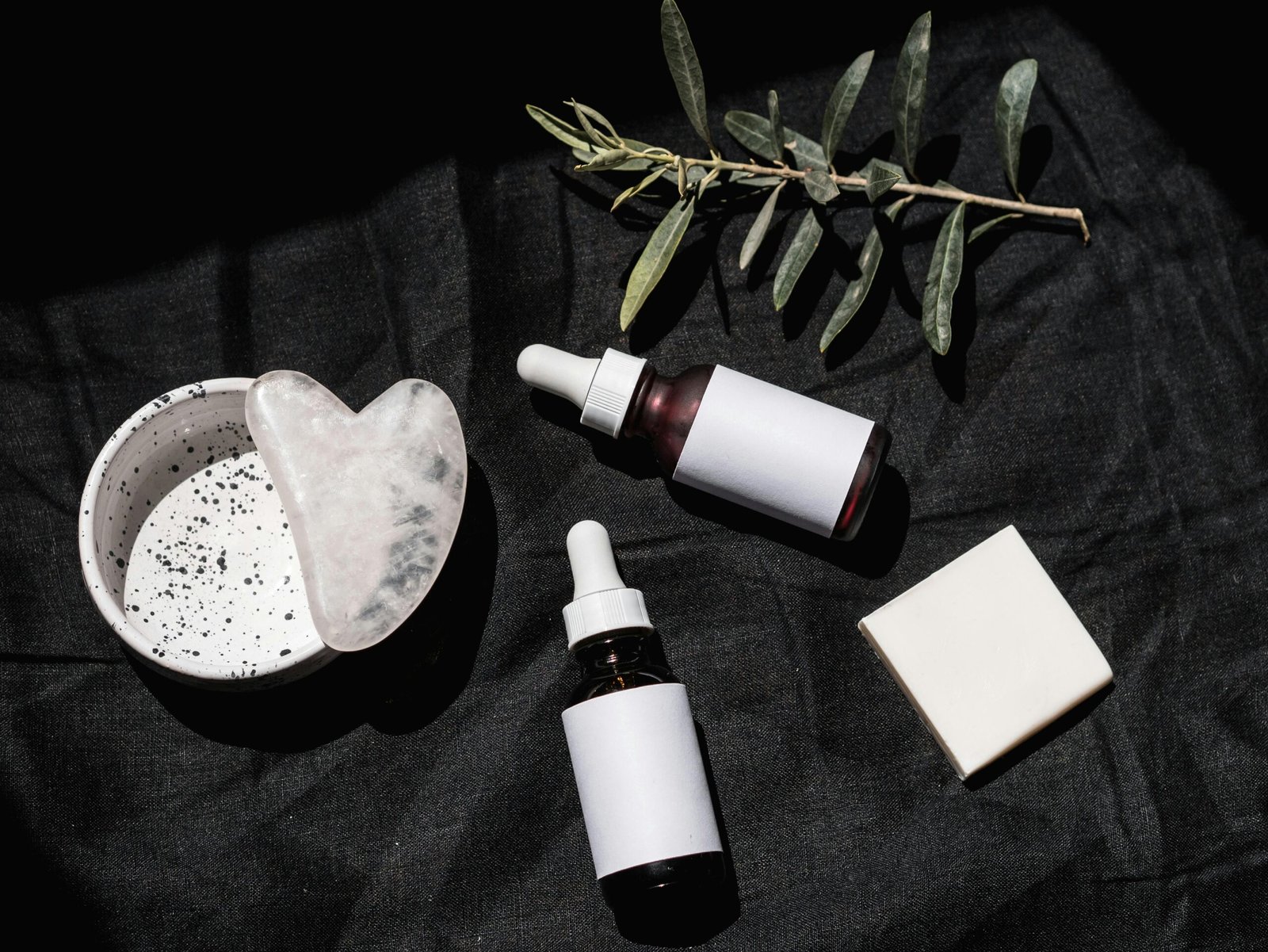 The Best Travel Size Toner for Your Skincare Routine on the Go | 2025 Guide