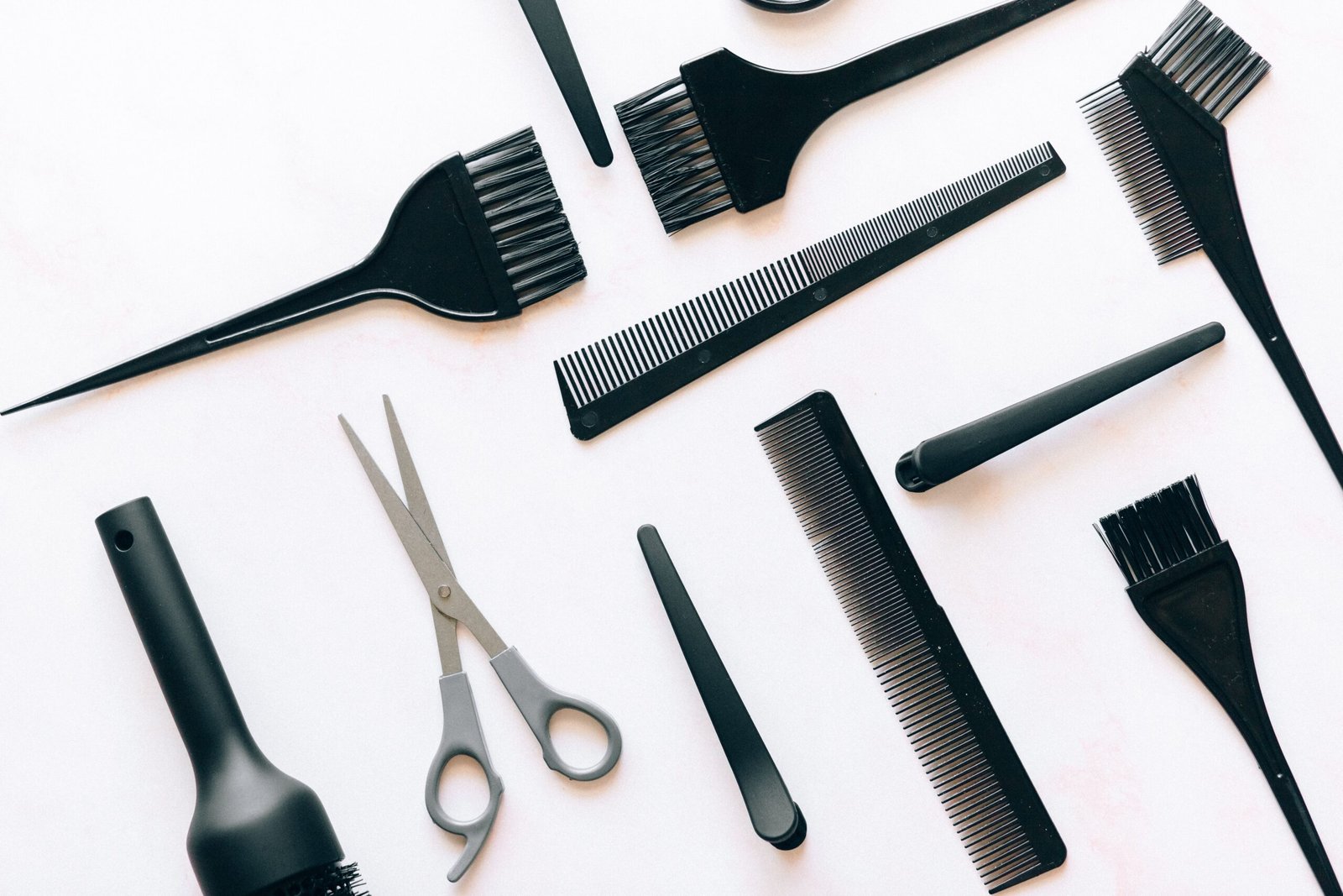The Ultimate Hair Stylist Travel Bag: Your Essential Guide for 2025