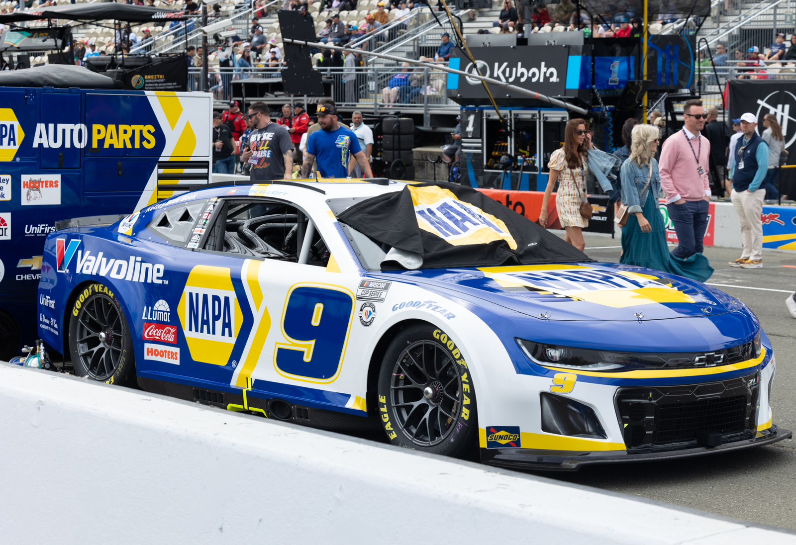 Traveller Whiskey NASCAR: Your Ultimate Guide to the Perfect Sip