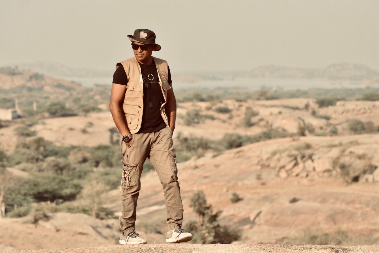 Magellan Travel Vest: Your Ultimate Guide to Versatile Gear