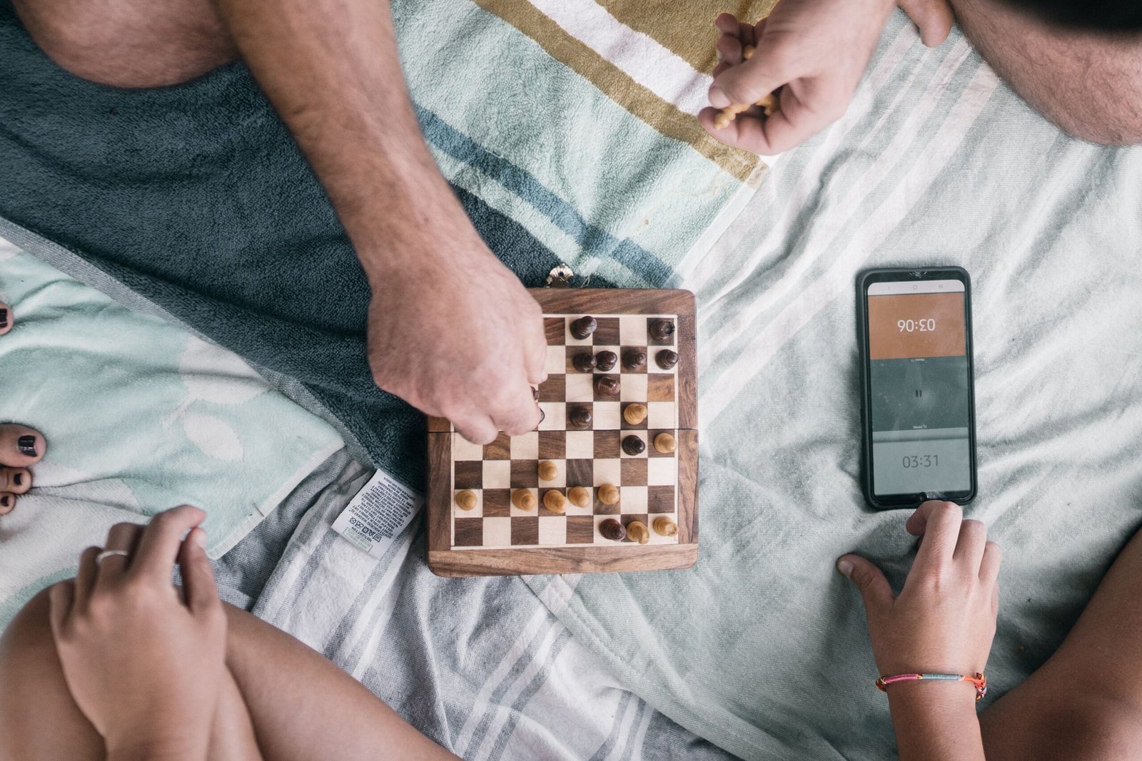 Best Travel Chess Game: Portable Fun for On-the-Go Strategists