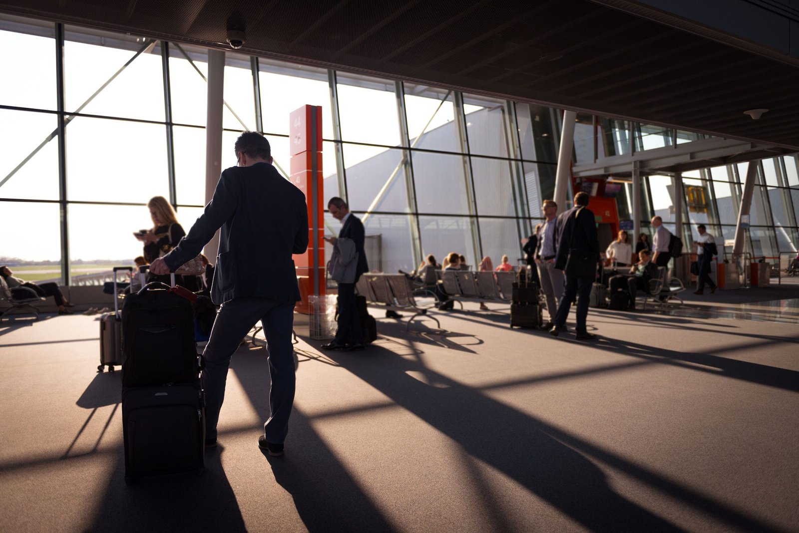 Crafting a Winning Travel RN Resume: Your Essential Guide for 2025