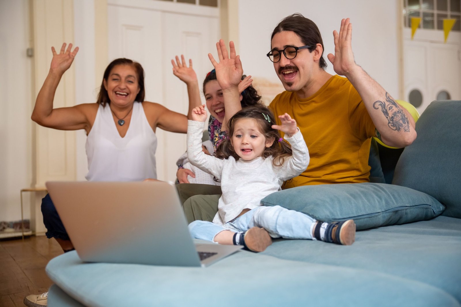 Missing My Family While Traveling: Tips and Strategies