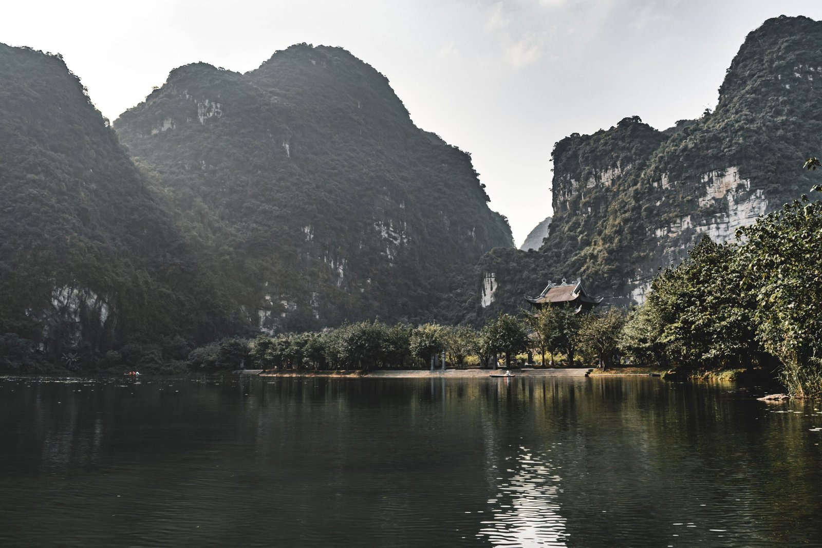 Discover Quzhou: Your Ultimate Guide to Quzhou Travel – 衢州 旅游
