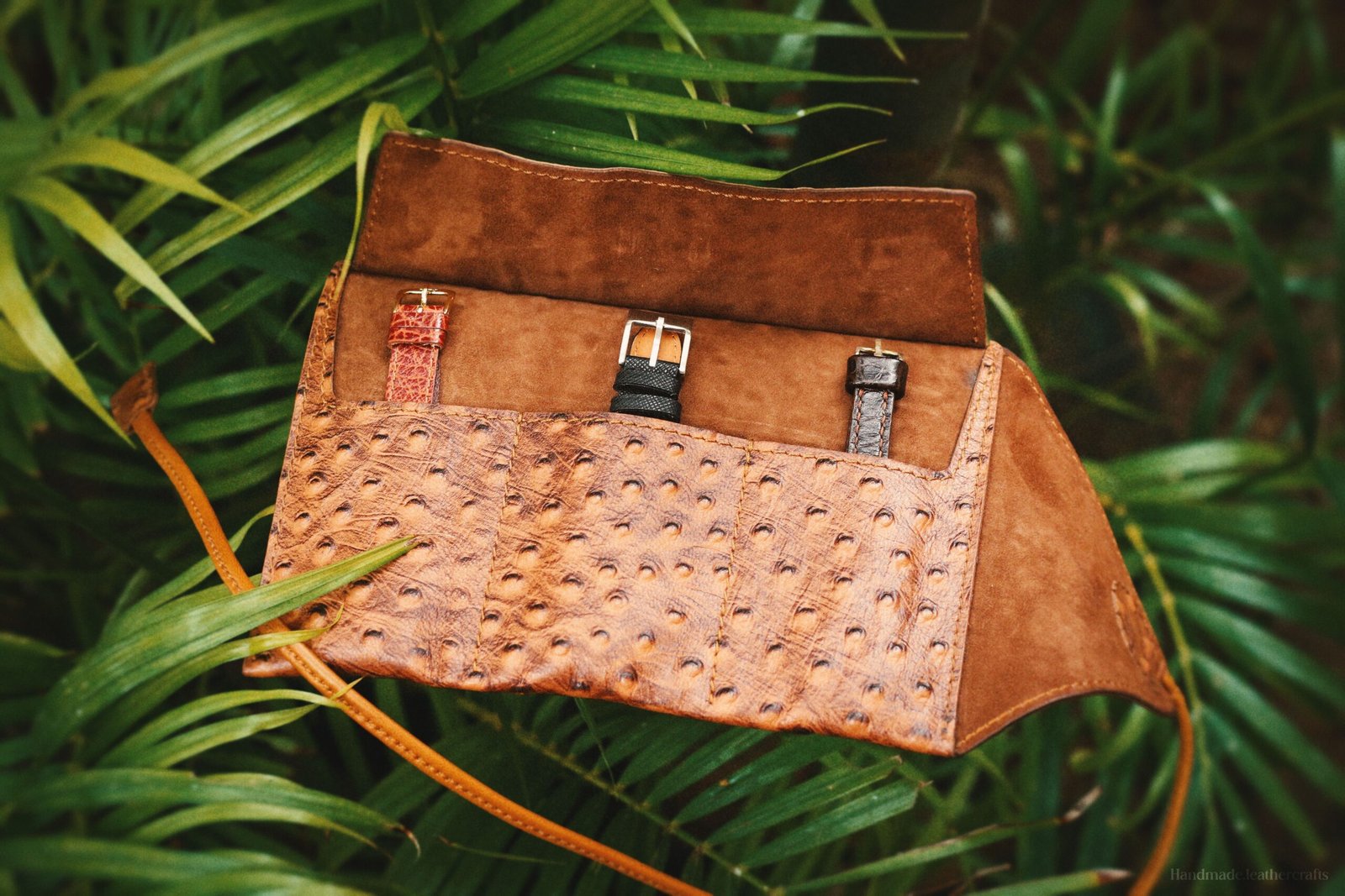 Best Travel Watch Box: Secure Your Timepieces On The Go